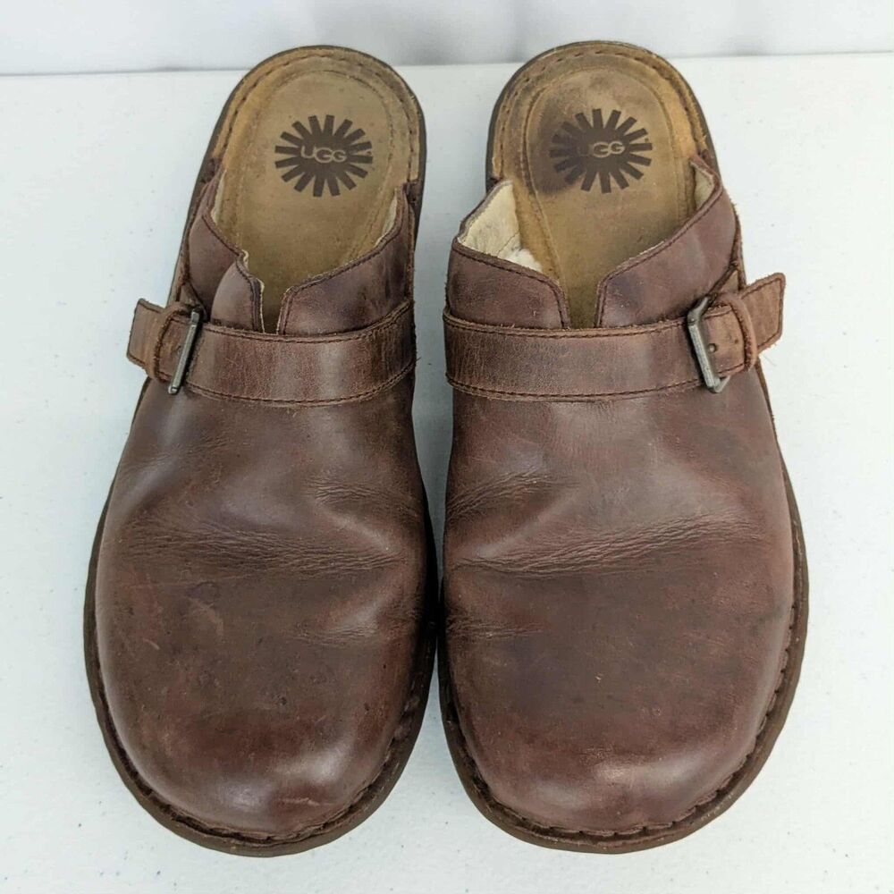 UGG Australia Livia Brown Leather Clogs Mules Shoes Women's Size 10 US SN1003333